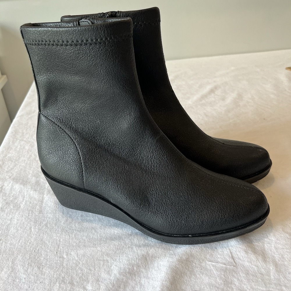 Aerosoles Women's Binnie Wedge Heel Booties Black Size 8